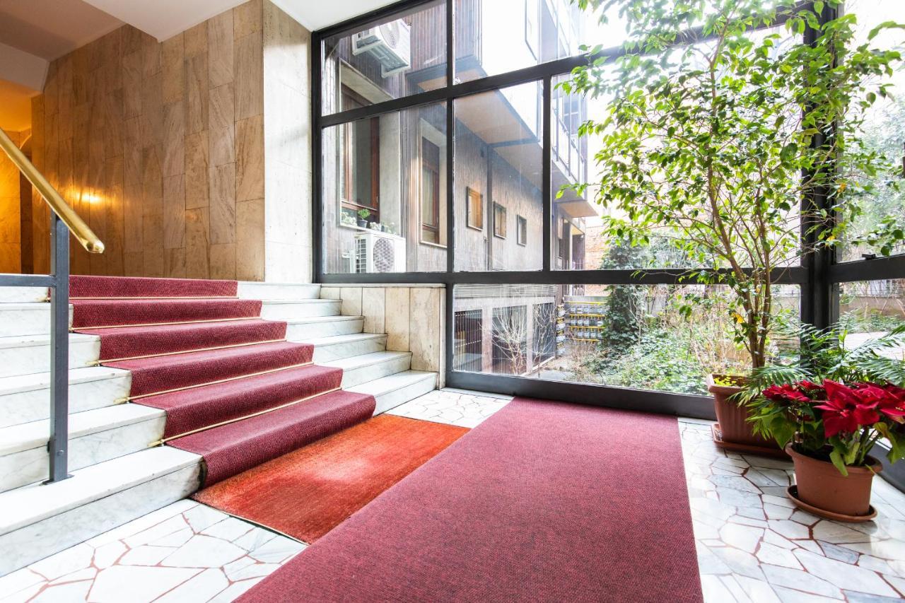 Апартаменты Duomo Apartament Милан Экстерьер фото