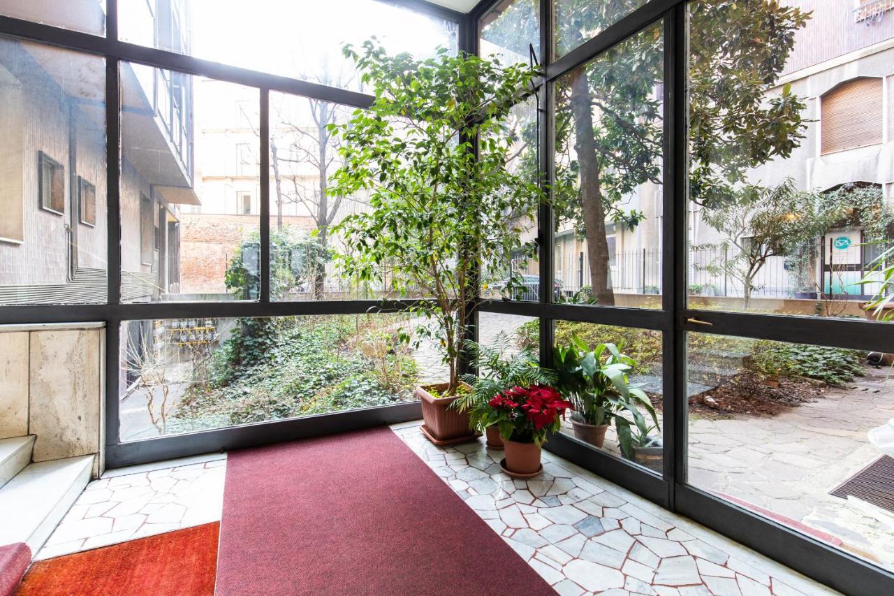 Апартаменты Duomo Apartament Милан Экстерьер фото